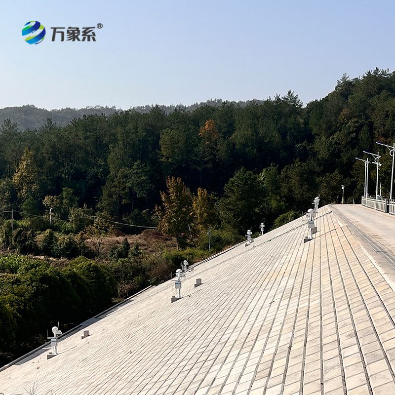 GNSS邊坡位移監測站：衛星守安全，精準預警護民生